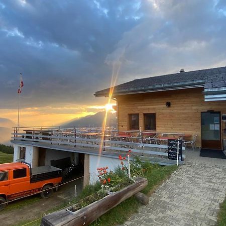 Restaurant Fleschboden Hostel Rosswald Luaran gambar