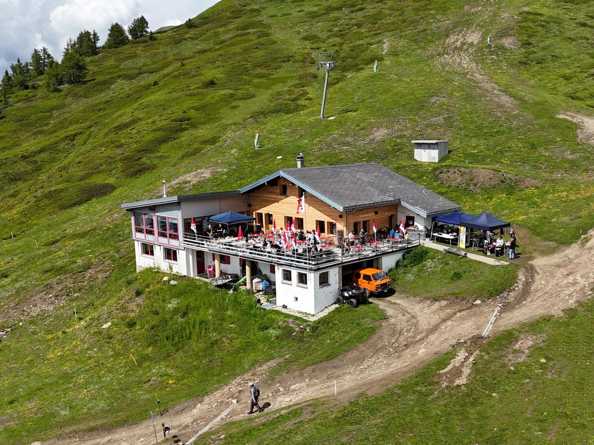 Restaurant Fleschboden Hostel Rosswald Luaran gambar