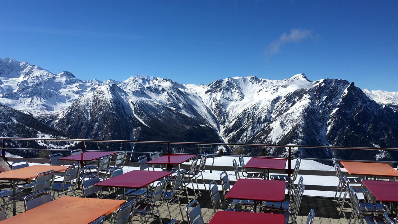 Restaurant Fleschboden Hostel Rosswald Luaran gambar